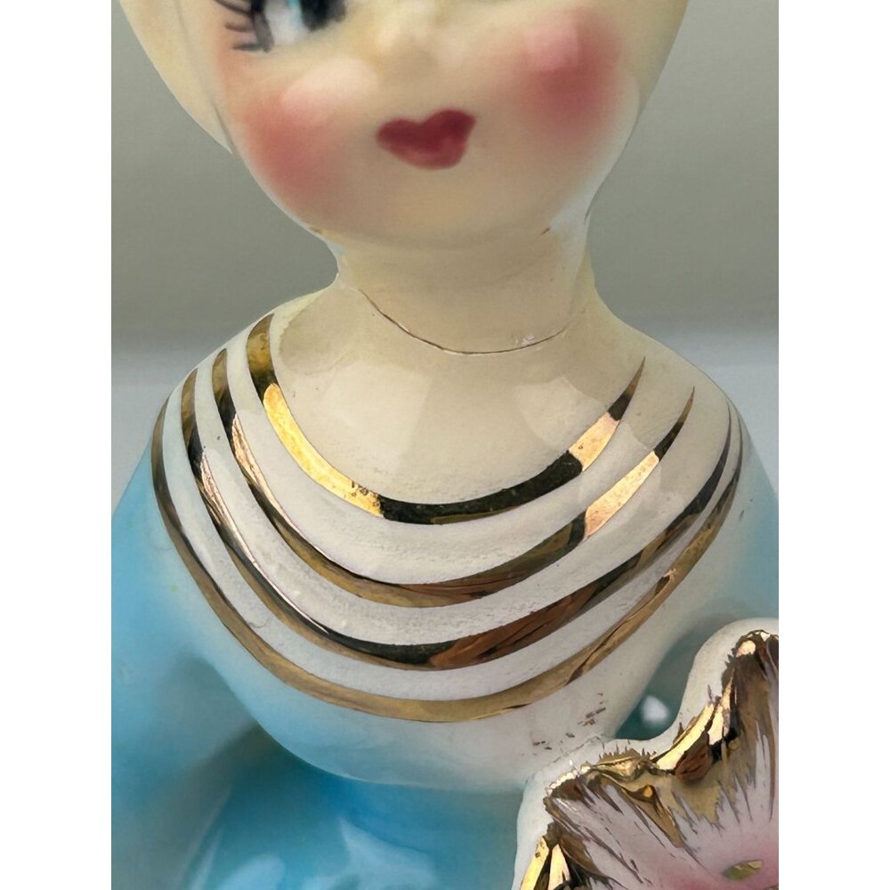 Victoria Ceramics Blue Dress Lady Figure w/ Fan Spaghetti Ceramic REPAIRED READ - Picture 7 of 16